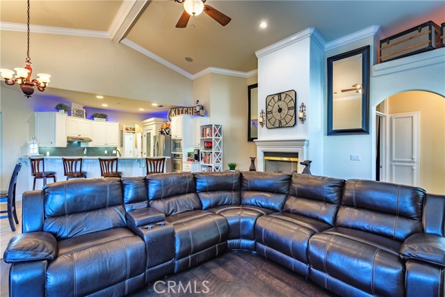 Detail Gallery Image 27 of 60 For 2002 Cilantro Dr, Redding,  CA 96003 - 4 Beds | 3 Baths