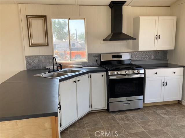 Detail Gallery Image 6 of 19 For 16450 Frontage Rd #26,  North Edwards,  CA 93523 - 2 Beds | 1 Baths