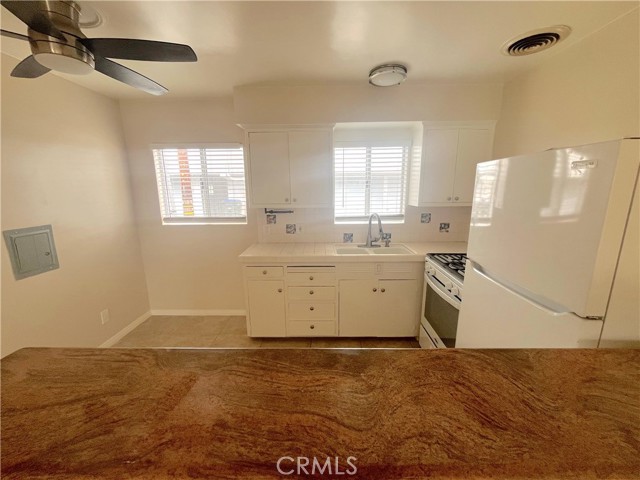 Detail Gallery Image 8 of 29 For 250 Cliff Dr #6,  Laguna Beach,  CA 92651 - 1 Beds | 1 Baths