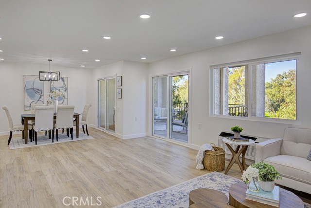 5499 Paseo Del Lago W, Laguna Woods CA: https://media.crmls.org/medias/687e8c10-8357-4362-af49-4362faef861a.jpg