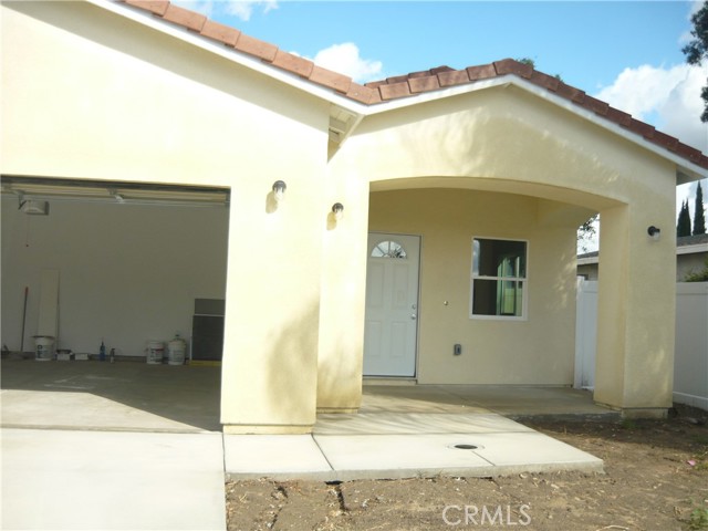 Detail Gallery Image 3 of 20 For 158 E Court St, San Bernardino,  CA 92410 - 4 Beds | 2 Baths