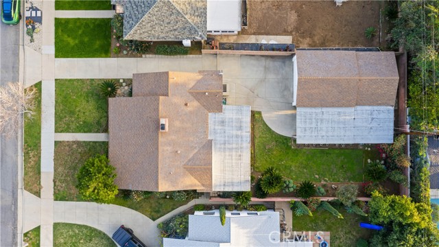 Detail Gallery Image 24 of 27 For 1905 Kenneth Way, Pasadena,  CA 91103 - 3 Beds | 1/1 Baths