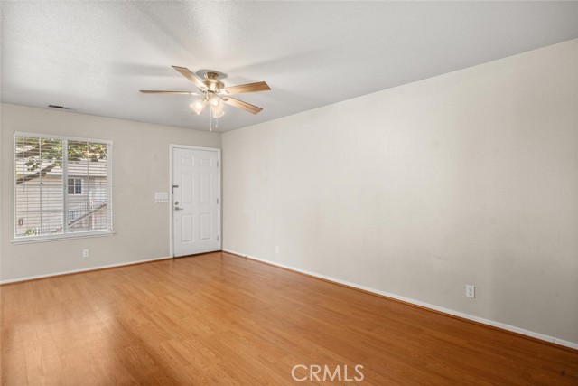 Detail Gallery Image 5 of 38 For 1125 Sheridan #56,  Chico,  CA 95926 - 3 Beds | 2 Baths