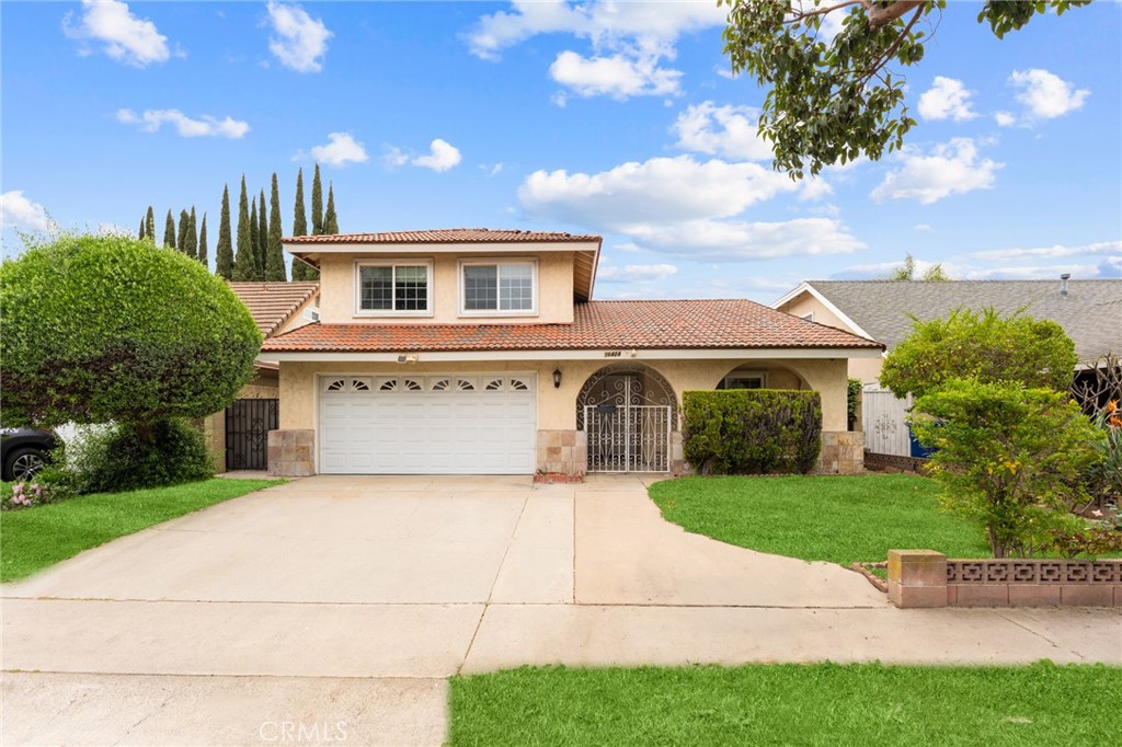 16424 Holmes Place