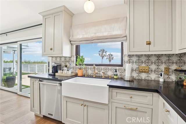 Detail Gallery Image 9 of 36 For 25908 Matfield Dr, Torrance,  CA 90505 - 3 Beds | 3 Baths