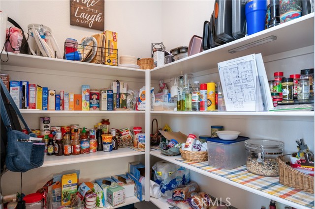 Detail Gallery Image 14 of 49 For 23952 Four Corners Ct, Corona,  CA 92883 - 2 Beds | 2/1 Baths