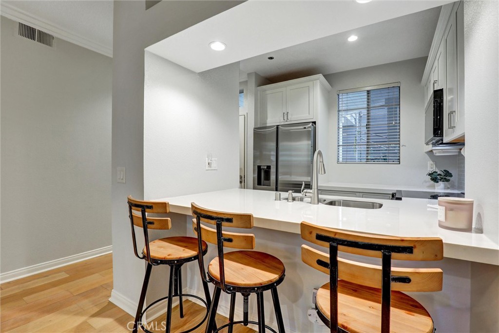 68820765 B7da 4a14 9b50 27ce64e964e0