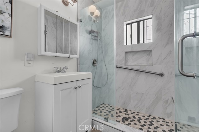 Detail Gallery Image 39 of 50 For 9415 Annetta, South Gate,  CA 90280 - 3 Beds | 3 Baths