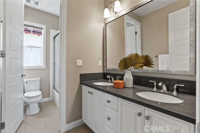 Detail Gallery Image 40 of 63 For 33 Castellana, Lake Forest,  CA 92630 - 4 Beds | 3 Baths