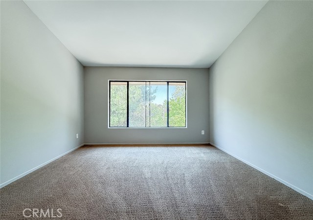 4766 Taranto Way, Oak Park CA: https://media.crmls.org/medias/68843c76-db61-403a-99af-83a90f504e5b.jpg