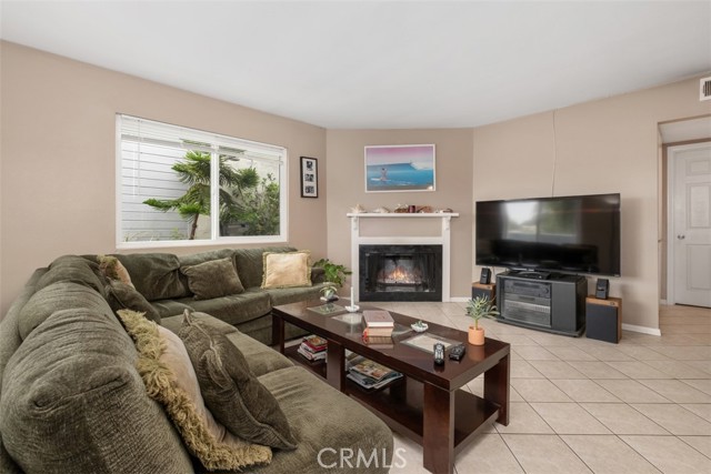 34055 Silver Lantern Street, Dana Point CA: https://media.crmls.org/medias/68849af8-157c-4eed-be82-5faedb0d6cce.jpg