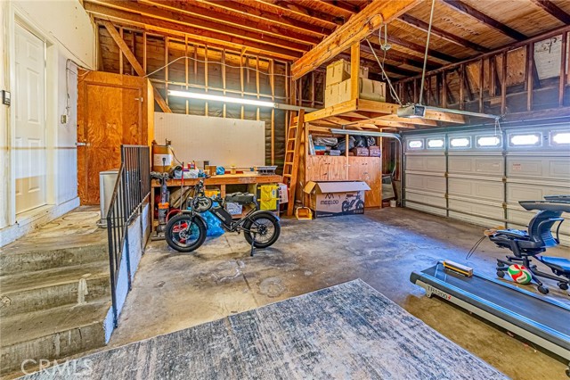 26 Seton, Irvine CA: https://media.crmls.org/medias/6884c1e4-ada7-4e5d-926f-862a49471b29.jpg