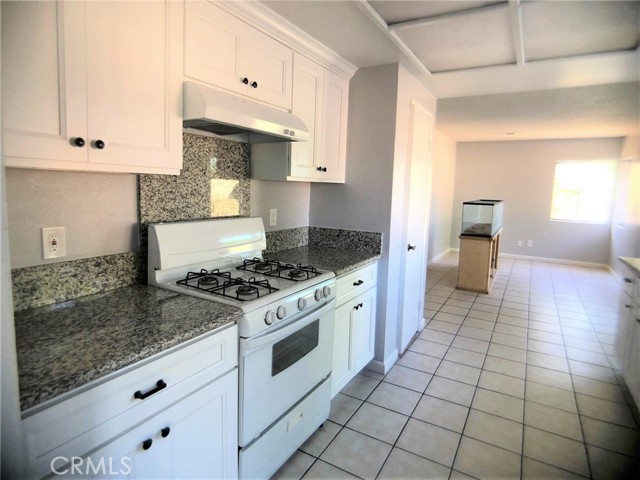 Image 3 of 24 For 25137 Desert Willow Drive