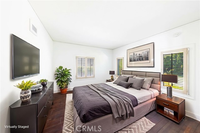 1051 Marine Drive, Laguna Beach CA: https://media.crmls.org/medias/6886b7d0-d99b-475f-826e-27f075f7272d.jpg