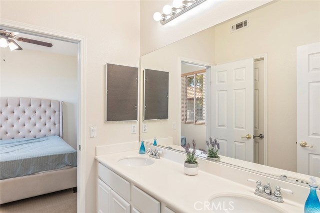 Detail Gallery Image 35 of 75 For 1707 Flag Pin Dr, Corona,  CA 92883 - 6 Beds | 4/1 Baths