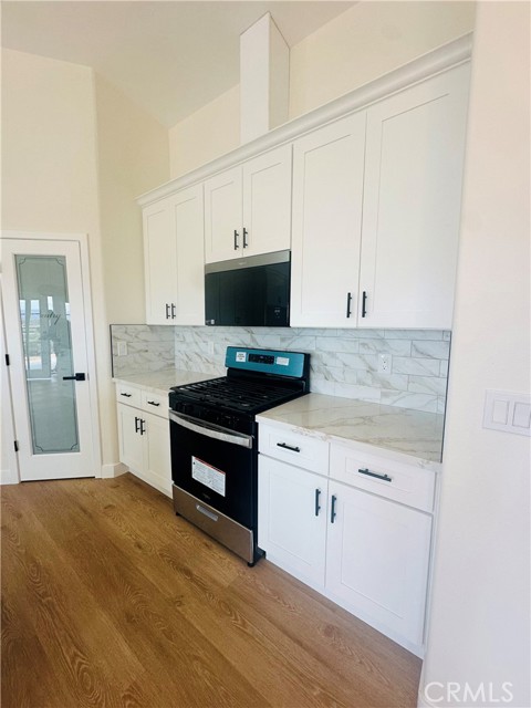 7133 Dalscote Street, Hesperia CA: https://media.crmls.org/medias/6888fe11-b846-4b64-9bef-7ea8ba3df77c.jpg