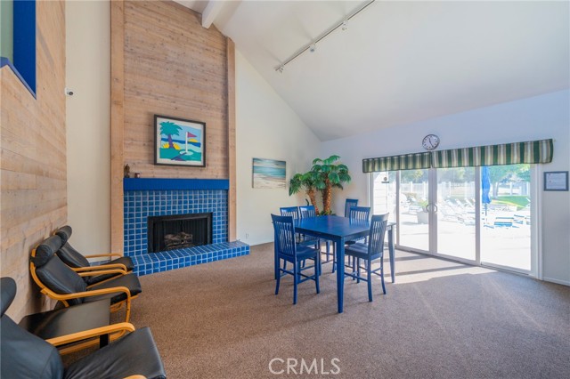 Detail Gallery Image 32 of 38 For 6020 Bixby Village #63,  Long Beach,  CA 90803 - 1 Beds | 1 Baths