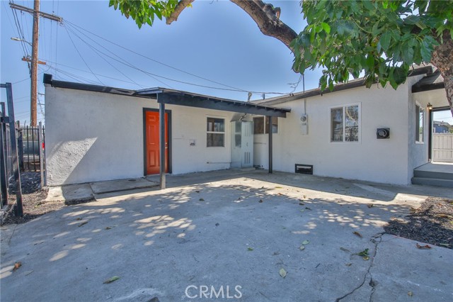 1971 87th Street, Los Angeles, California 90002, 2 Bedrooms Bedrooms, ,2 BathroomsBathrooms,Single Family Residence,For Sale,87th,DW24146720