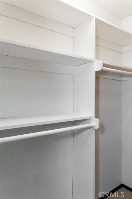 Detail Gallery Image 37 of 45 For 15490 Mondamon, Apple Valley,  CA 92307 - 4 Beds | 2 Baths