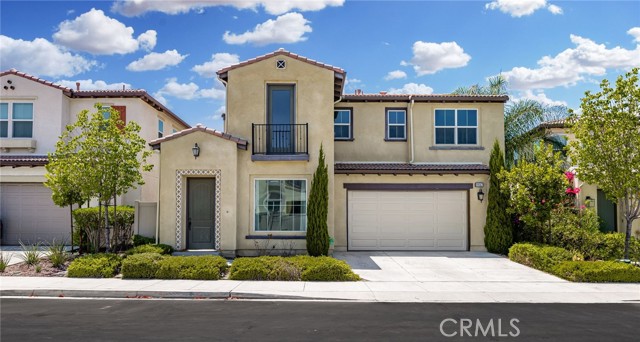 Detail Gallery Image 2 of 46 For 39567 Strada Scala, Lake Elsinore,  CA 92532 - 4 Beds | 3 Baths