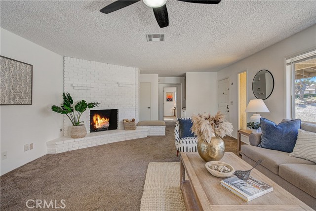 Detail Gallery Image 10 of 56 For 56540 Carlyle Dr, Yucca Valley,  CA 92284 - 3 Beds | 2 Baths