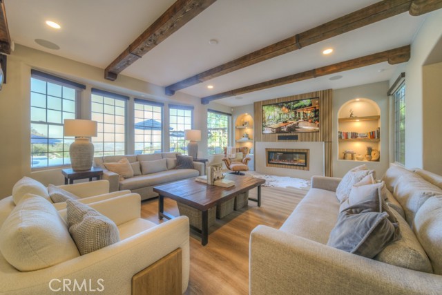 Detail Gallery Image 15 of 73 For 37775 via Baya, Murrieta,  CA 92562 - 5 Beds | 4 Baths