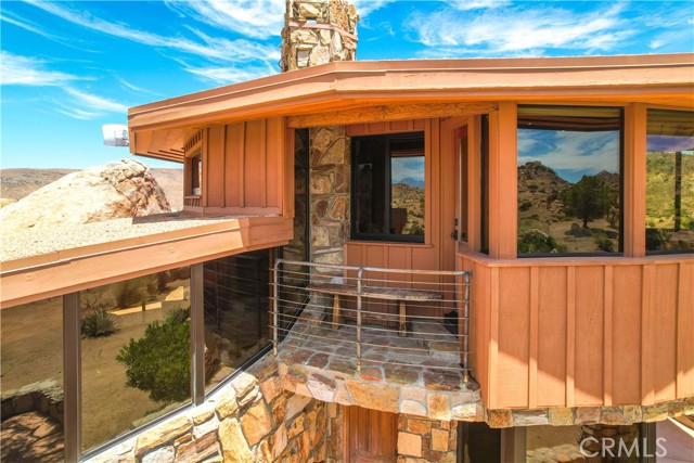 Detail Gallery Image 26 of 75 For 55290 Flying Tigers Rd, Pioneertown,  CA 92268 - 4 Beds | 3 Baths
