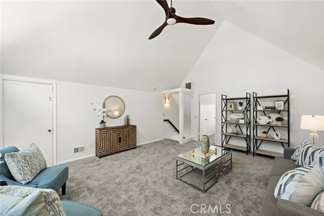 9168 El Azul Circle, Fountain Valley CA: https://media.crmls.org/medias/688f9a02-63ab-44a4-821b-92391b31c4b2.jpg