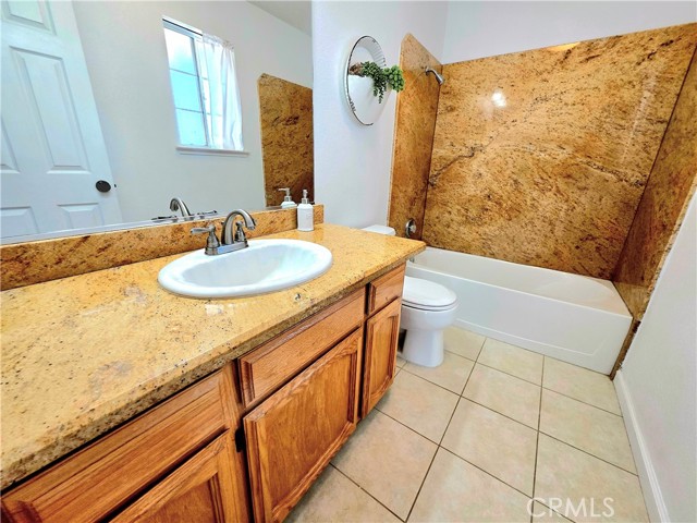 Detail Gallery Image 12 of 47 For 39560 S Lilley Way, Coarsegold,  CA 93614 - 4 Beds | 3 Baths
