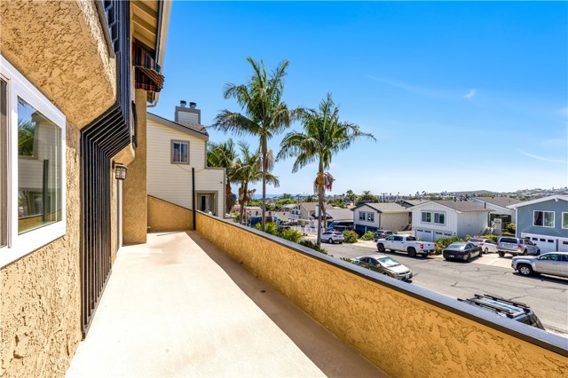 Detail Gallery Image 1 of 20 For 33892 Copper Lantern St a,  Dana Point,  CA 92629 - 2 Beds | 2/1 Baths