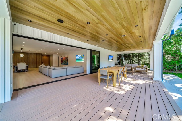 Detail Gallery Image 57 of 72 For 5355 Aldea Ave, Encino,  CA 91316 - 5 Beds | 5/1 Baths