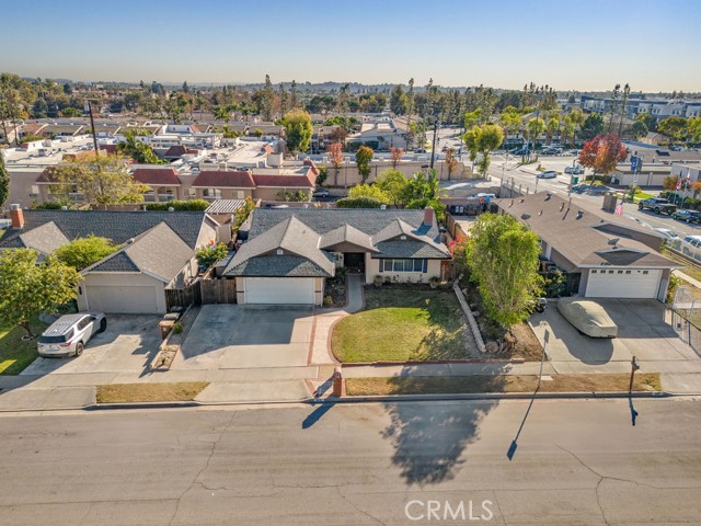 Detail Gallery Image 30 of 33 For 904 Orangewood Dr, Brea,  CA 92821 - 4 Beds | 2 Baths