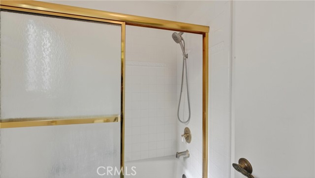 Detail Gallery Image 23 of 32 For 14272 Saarinen Ct, Irvine,  CA 92606 - 4 Beds | 2/1 Baths