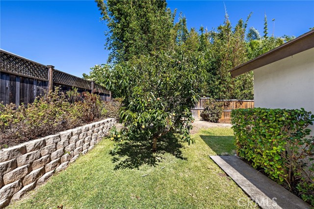 32672 Alta Pine Lane, San Juan Capistrano CA: https://media.crmls.org/medias/6892028c-2ee1-4029-90aa-39aad986a175.jpg