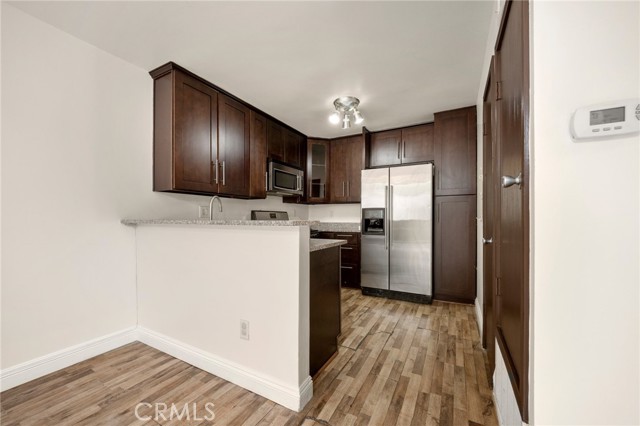 Detail Gallery Image 10 of 36 For 1088 Cabrillo Park Dr a,  Santa Ana,  CA 92701 - 1 Beds | 1 Baths