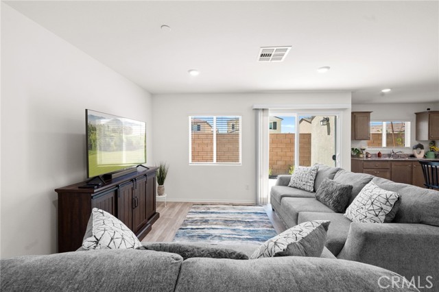 30769 Impala Court, Winchester CA: https://media.crmls.org/medias/68926de1-9200-483d-bb58-8e125f10d302.jpg