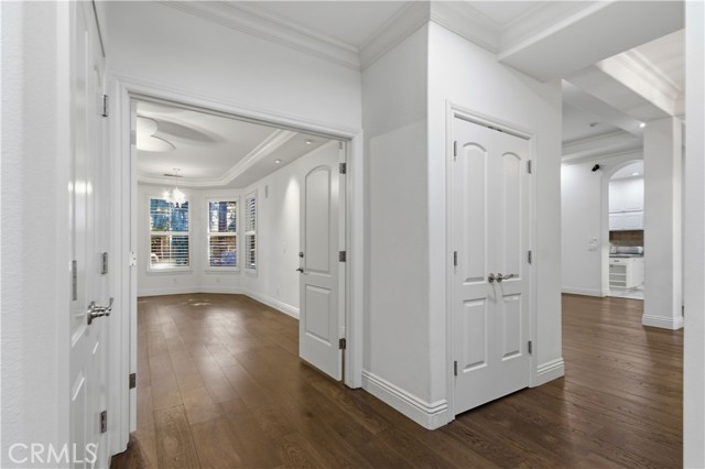 Image 33 of 66 For 2144 King Arthur Court