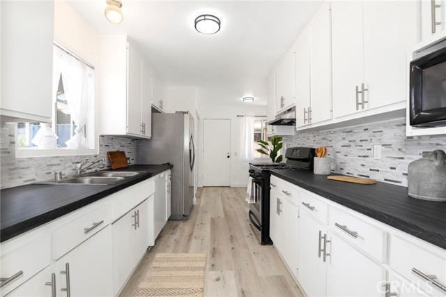 7729 Sedan Avenue, West Hills CA: https://media.crmls.org/medias/689442c9-f206-4b04-a591-e7beb737794f.jpg