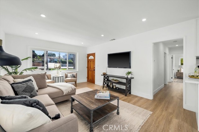 2309 Ripley Avenue, Redondo Beach, California 90278, 3 Bedrooms Bedrooms, ,1 BathroomBathrooms,Residential,Sold,Ripley,SB22030200