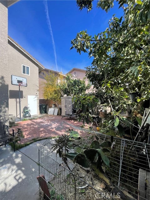 Detail Gallery Image 14 of 18 For 130 Ashbrook Lane, Pomona,  CA 91766 - 4 Beds | 3 Baths