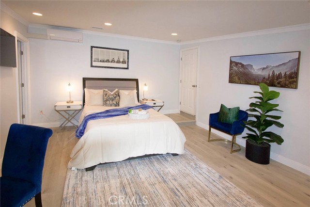 Detail Gallery Image 2 of 14 For 5929 Colfax Ave, North Hollywood,  CA 91601 - 1 Beds | 1 Baths