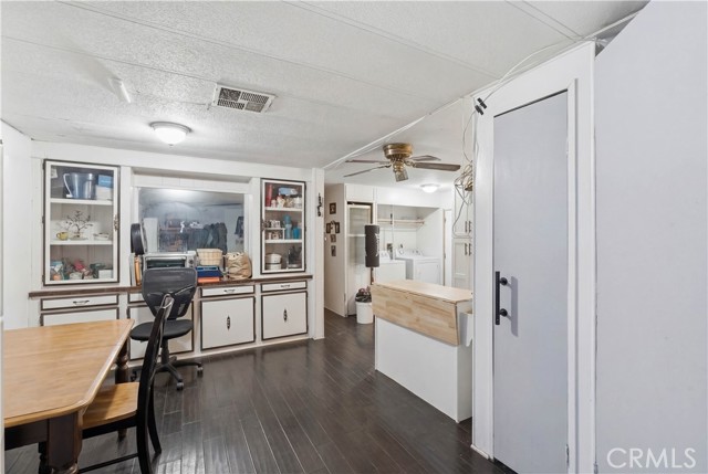 3753 East Ave. I, Lancaster CA: https://media.crmls.org/medias/6898a37c-1cbc-46f4-b617-c064a6892b43.jpg