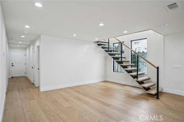 Detail Gallery Image 13 of 40 For 21922 Erie Ln, Lake Forest,  CA 92630 - 4 Beds | 3 Baths