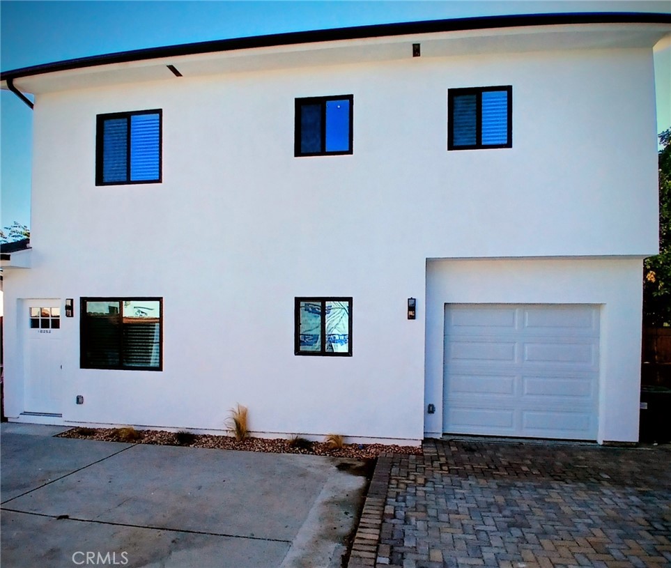 18252 SATICOY Street