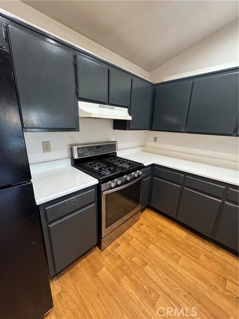 Detail Gallery Image 6 of 19 For 220 E Grant #72,  Santa Maria,  CA 93454 - 2 Beds | 2 Baths