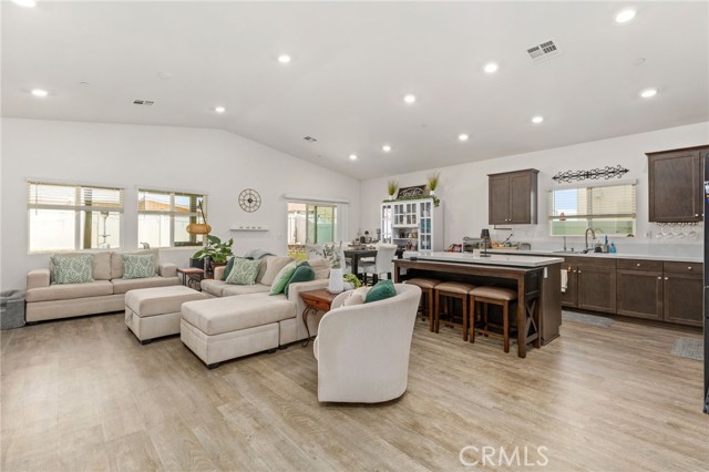 Image 2 of 25 For 28332 Fressia Drive