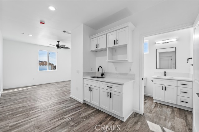 Detail Gallery Image 46 of 60 For 20349 90th St, California City,  CA 93505 - 4 Beds | 3 Baths