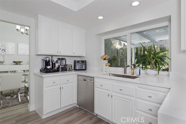 75 San Sebastian, Rancho Santa Margarita CA: https://media.crmls.org/medias/689d014f-cc95-46b6-a512-a8f5b51a9925.jpg