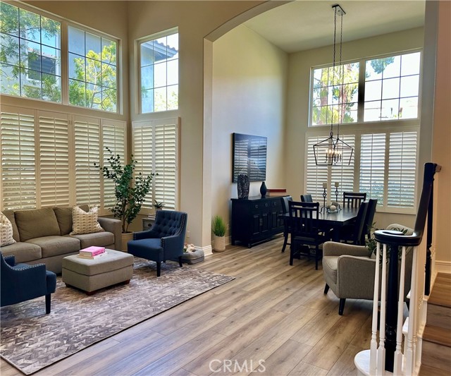 Detail Gallery Image 4 of 17 For 15 Willowglade, Rancho Santa Margarita,  CA 92679 - 5 Beds | 4 Baths