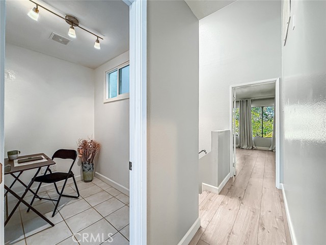 5249 Colodny, 7 photo 14